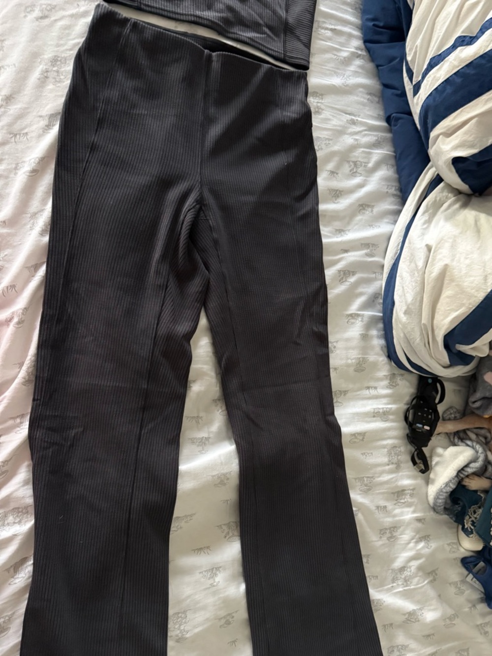 Lululemon Ribbed Softstreme Cropped Tank Top and Ribbed Softstreme Flared Pant - Picture 5 of 9